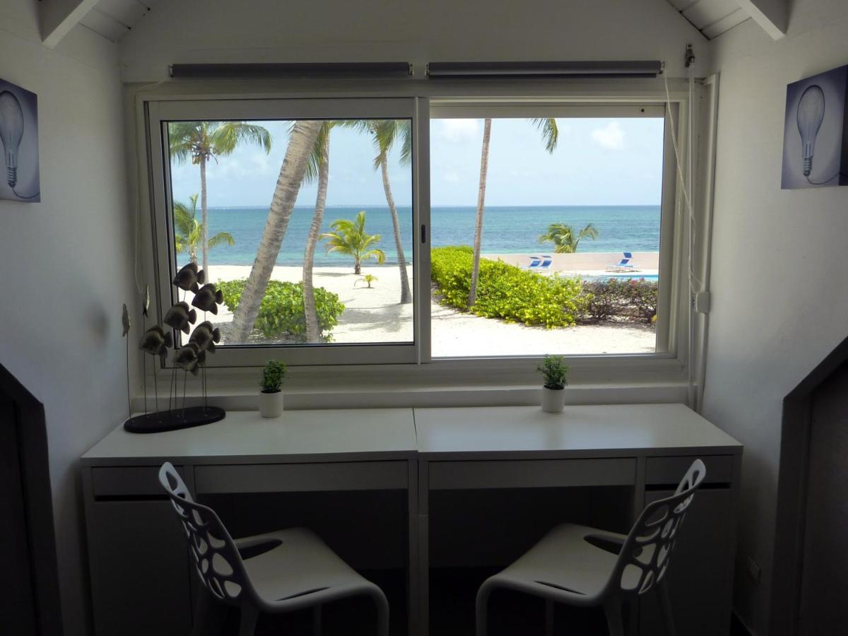 Friendly Beach House Baie Nettle Eksteriør bilde